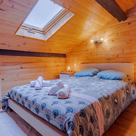 Le Chalet Saint-Pardoux-la-Rivière 외부 사진